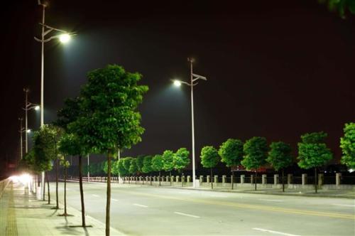LED路灯需要防水、防腐蚀