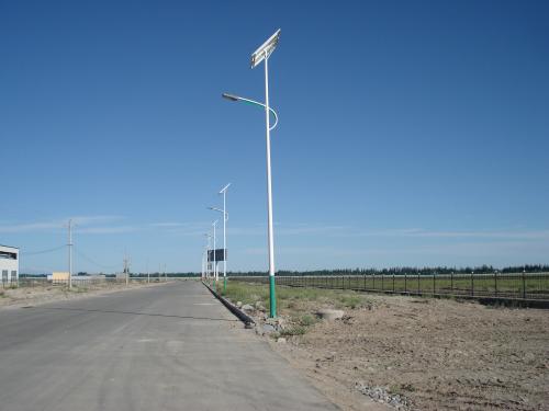 太阳能路灯价格为何升降变化如此之大